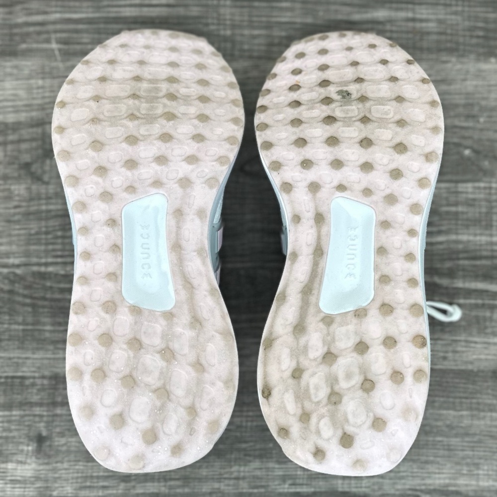 Adidas  UBounce DNA Sneakers in Cloud White/Clear Pink/Silver Metallic [S7170] - Picture 9 of 12